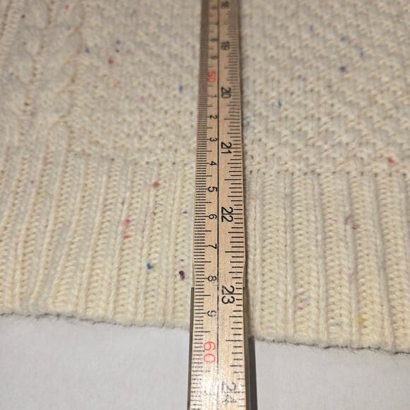 Hem & Thread Cable Knit Sweater Medium Cream Flecked Aran Style Neutral Cozy - Picture 6 of 9